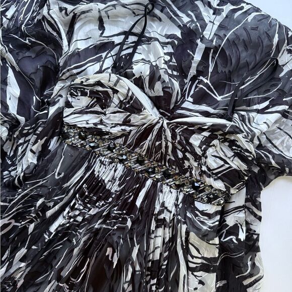 BCBGMAXAZRIA Rhinestone Embellished Silk Blend Full Length Gown Black White 4 - Picture 1 of 16